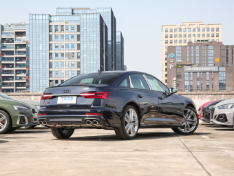 Audi S6 Limousine  2.9T Quattro