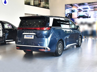 Denza D9 Honor DM-i 980 AWD