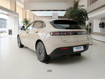 Aito M5 EV Smart