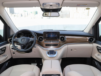 Mercedes-Benz V-Class 260 Premium