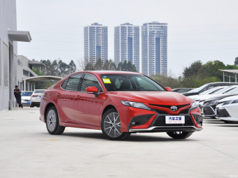 Toyota Camry Fengshang 2.0S