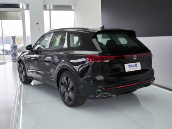VW Touareg 2026 3.0TSI Edge Edition Obsidian Black Sport Package
