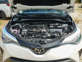 Toyota C-HR Leading 2.0L