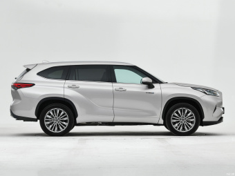 Toyota Highlander Hybrid Extreme 7 Seats 2.5L 4WD