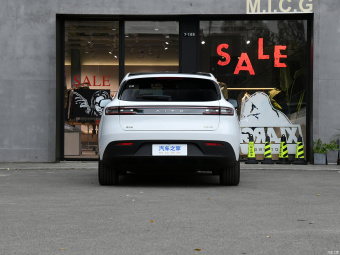 Aito M5 Smart AWD