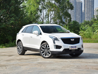 Cadillac XT5 Platinum 2.0T AWD