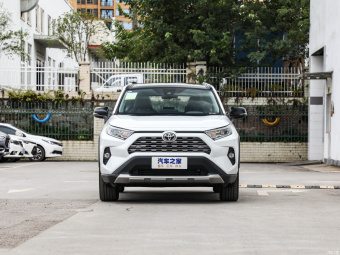 Toyota RAV4 Premium 2.0L CVT 4WD