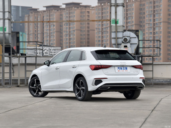 Audi A3 Sportback Dynamic Fashion 35 TFSI