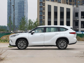 Toyota Highlander Hybrid 2024 2.5L Intelligent Electric Hybrid Dual-Motor Four-Wheel Drive Luxury 7-Seater