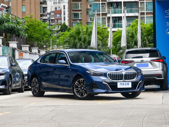 BMW 5 Series 525Li M Sport
