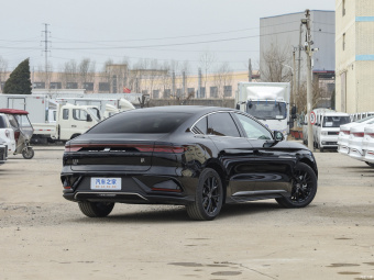 BYD Han DM-i Premium 121КМ