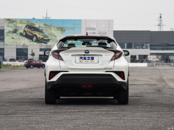 Toyota IZOA EV Honor