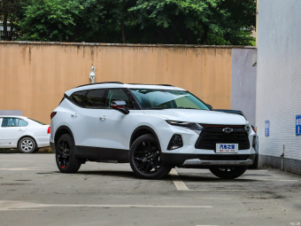 Chevrolet Blazer Xing 650T Mild Hybrid Redline