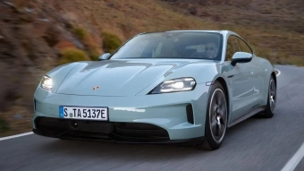 Porsche Taycan 4S