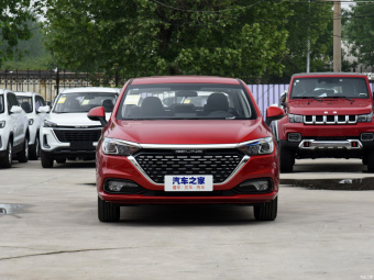 Beijing U5 Deluxe 1.5L 5MT