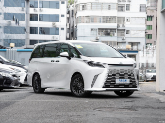 Lexus LM 350h Elegant