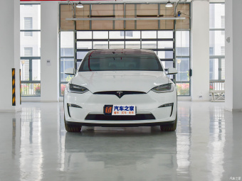 Tesla Model X Plaid