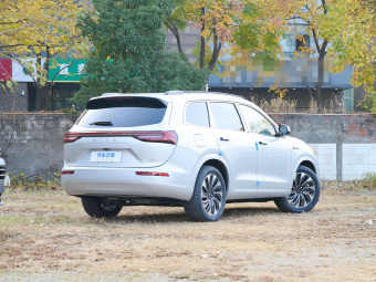 Aito M7 Max AWD 6 seats