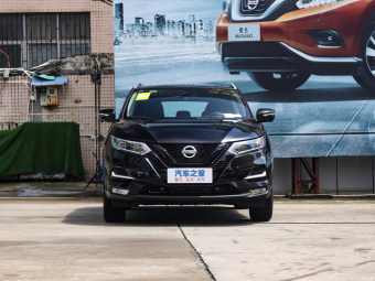 Nissan Qashqai Prem Happy Night 2.0L CVT XV