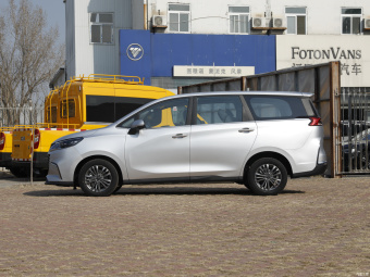 Maxus Euniq 5 Enjoy 520 km 6 Seats