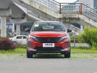 Peugeot 4008 Night Edition 400THP