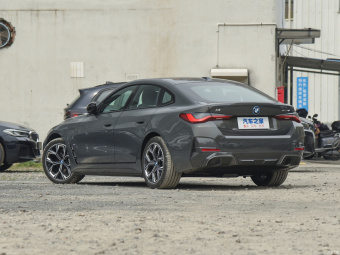 BMW i4 eDrive40