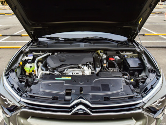Citroën C5 X Shine 1.6T