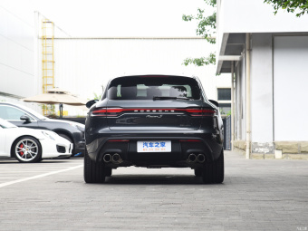 Porsche Macan S