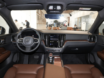 Volvo V60 B5 Zhiyuan Luxury