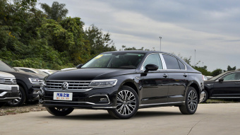 VW Phideon Deluxe 380TSI