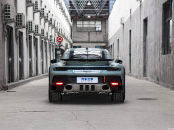 Porsche 911 Dakar