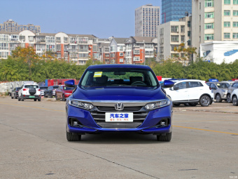 Honda Accord Deluxe 260TURBO