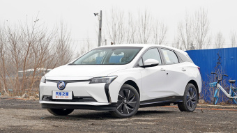 Buick Velite 6 Vogue PLUS