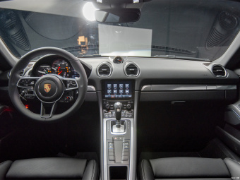 Porsche 718 Cayman Style Edition