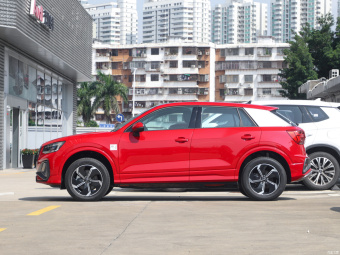 Audi Q2L e-tron Smart Enjoy 35 TFSI
