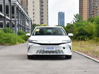 Toyota Camry Hybrid 2026 Hybrid 2.0HE Elite Edition