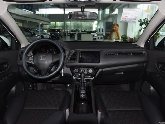 Honda Vezel Pioneer 1.5L CVT