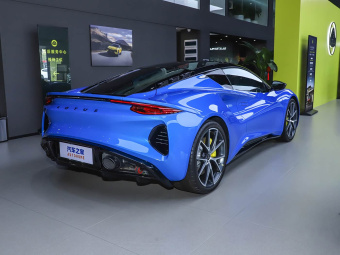 Lotus Emira 2025 2.0T DCT Turbo SE