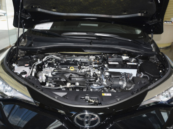 Toyota IZOA Yixiang 2.0L