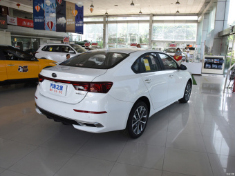 Kia K3 Youth 1.5L CVT