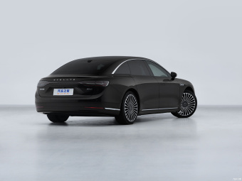Stelato S9 Ultra AWD