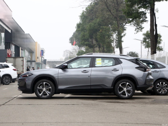 Chevrolet Menlo EV Nebula