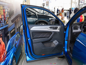 VW Tayron X Flagship Connect 330TSI