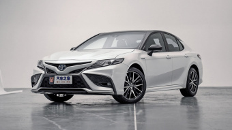 Toyota Camry Hybrid Fengshang 2.5HS