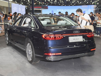 Audi A8L 2025 Horch Founder Edition 60TFSI