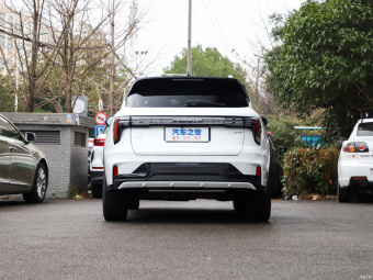 Lynk & Co 01 PHEV PM 1.5TD EM-P