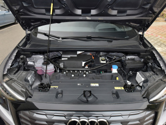 Audi Q5 e-tron Shiny Mecha 40 e-tron