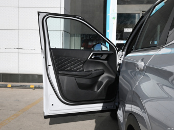 Mitsubishi Outlander Respect 1.5T CVT AWD 7 Seat