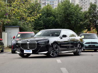 BMW 7 Series 2026 740Li Leading M Sport