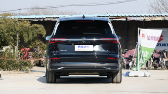 VW Viloran Zunchi 380TSI
